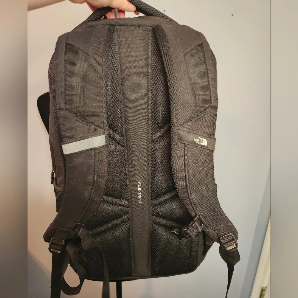 The North Face Vault Backpack Laptop Bag Has 2 Compartment Pockets